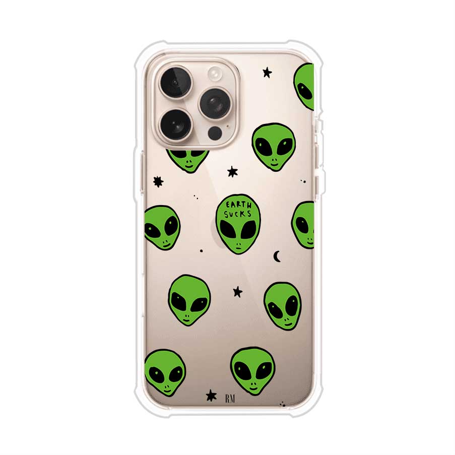 Funda para iPhone con diseño de alienígenas verdes y frase "Earth Sucks", fondo negro con detalles espaciales. Estilo divertido y rebelde. Producto de Remark MX