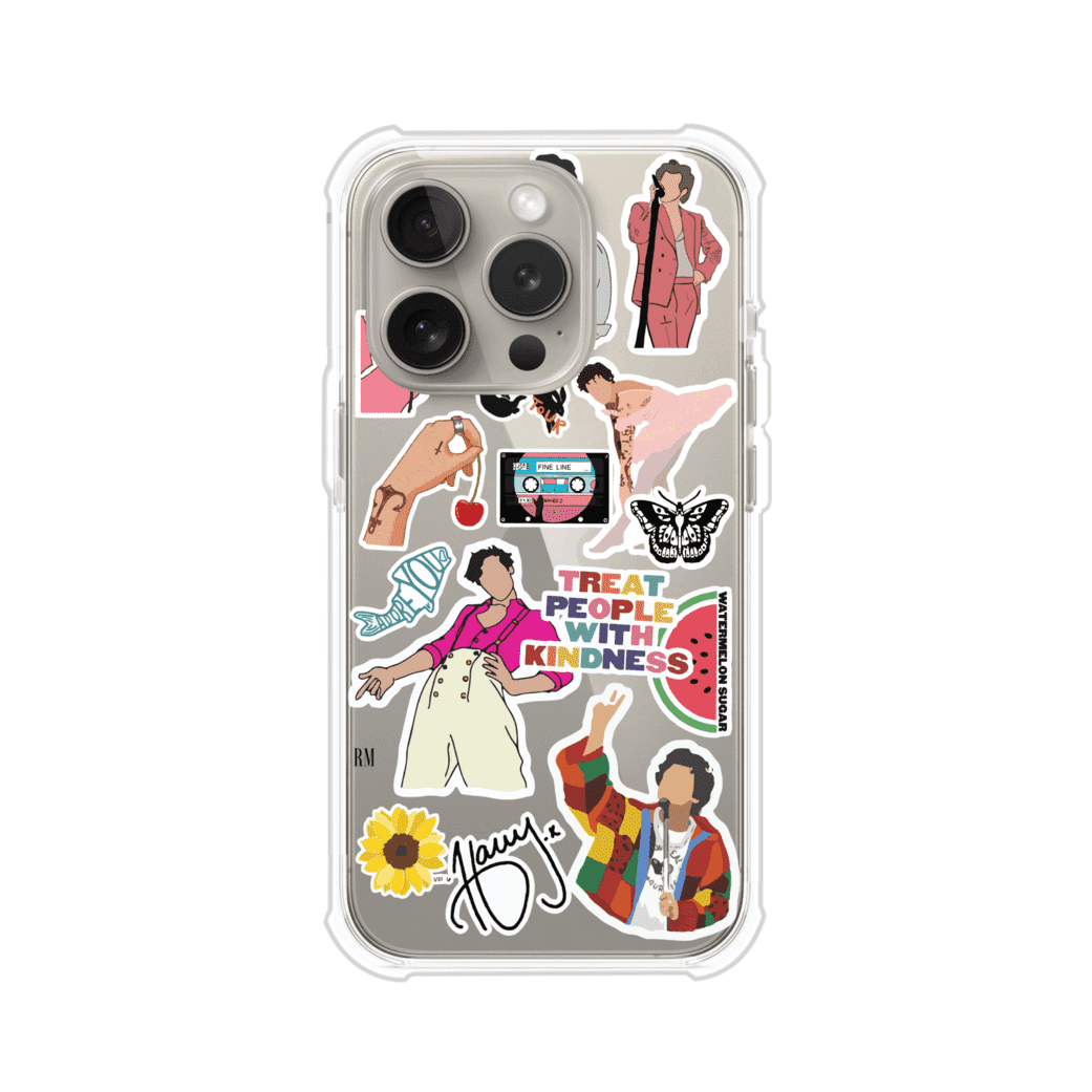 Funda para iPhone con diseño de stickers inspirados en Harry Styles. Incluye frases como "Treat People With Kindness", dibujos de outfits icónicos, girasoles, y elementos retro sobre base transparente. Ideal para fans. Producto de Remark Mx