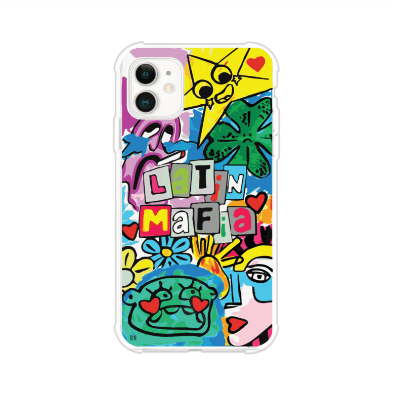 Funda para iPhone con diseño colorido de Latin Mafia, estilo arte pop. Incluye ilustraciones vibrantes, corazones, sol sonriente y tipografía tipo collage. Ideal para fans del grupo y la música urbana. Producto de Remark Mx