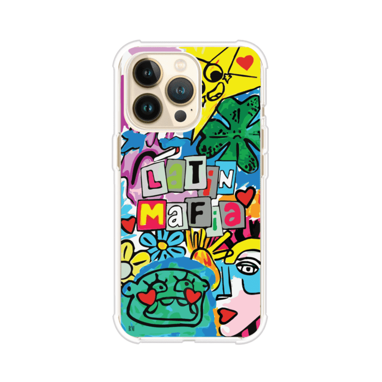 Funda para iPhone con diseño colorido de Latin Mafia, estilo arte pop. Incluye ilustraciones vibrantes, corazones, sol sonriente y tipografía tipo collage. Ideal para fans del grupo y la música urbana. Producto de Remark Mx