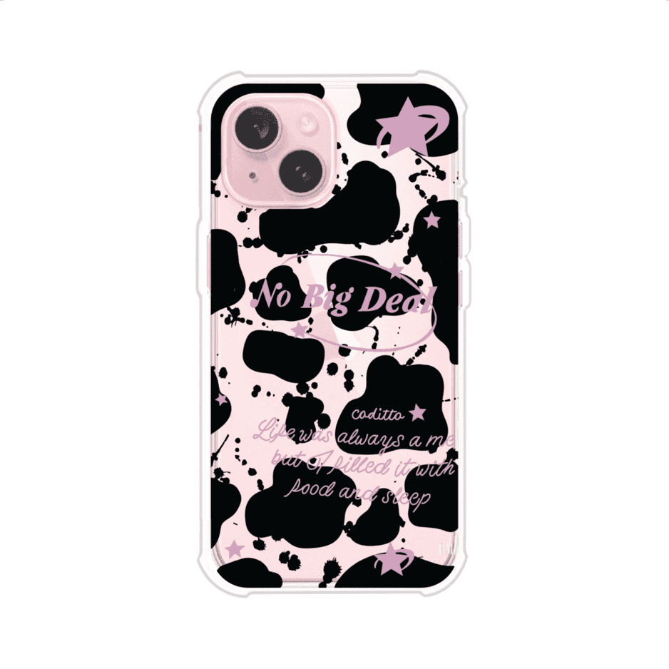 Funda estilo vaca en blanco, negro y rosa con frase No Big Deal para iPhone. Diseño divertido y aesthetic. Producto de Remark Mx