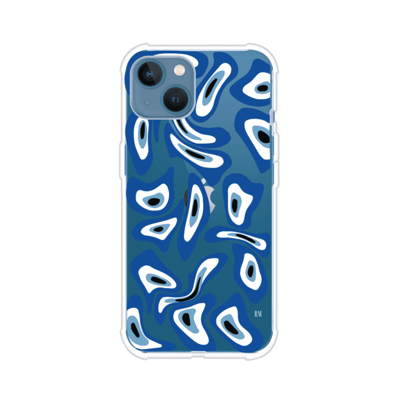 Funda para iPhone con diseño de ojos turcos en tonos azul y blanco, símbolo de protección.
iPhone case featuring Turkish evil eye pattern in blue and white, symbol of protection