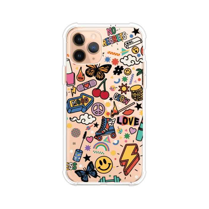 Funda personalizada para iPhone con diseño de stickers coloridos estilo pop art, con mensajes como 'Love', 'Glow', 'Mood' y 'No Regrets', ideal para vibes positivas; producto de Remark MX