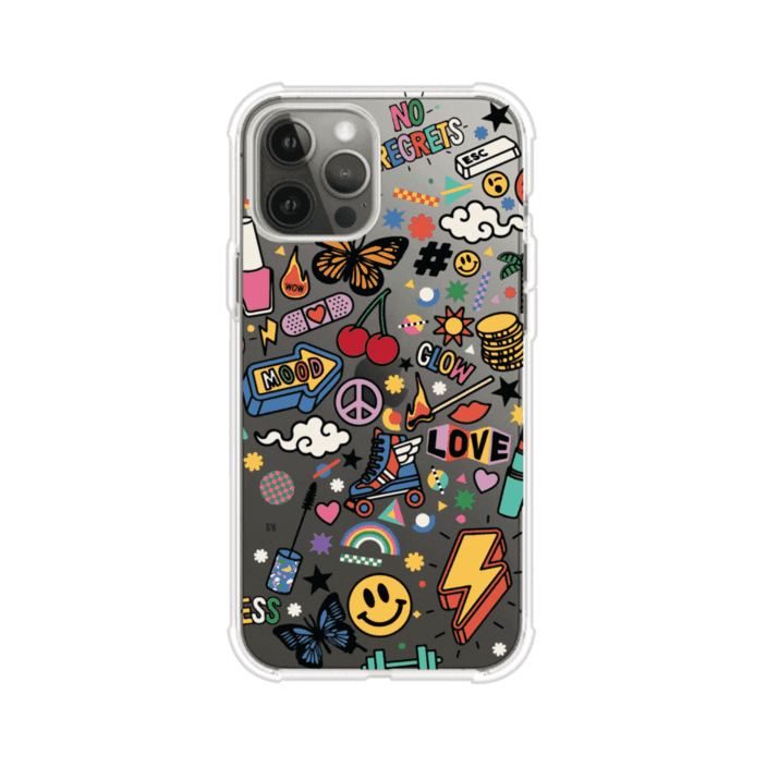Funda personalizada para iPhone con diseño de stickers coloridos estilo pop art, con mensajes como 'Love', 'Glow', 'Mood' y 'No Regrets', ideal para vibes positivas; producto de Remark MX