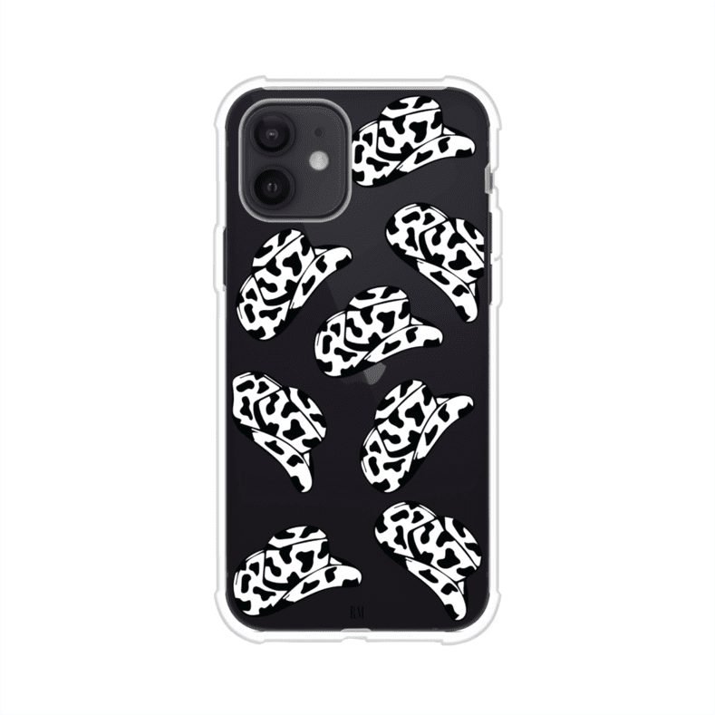 Funda para iPhone con diseño de múltiples sombreros vaqueros en estampado blanco y negro tipo vaca. Estilo western minimalista con vibe country. Producto de Remark Mx.