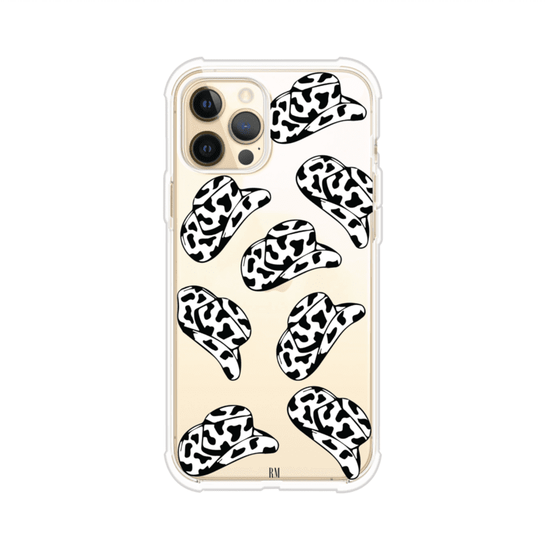 Funda para iPhone con diseño de múltiples sombreros vaqueros en estampado blanco y negro tipo vaca. Estilo western minimalista con vibe country. Producto de Remark Mx.