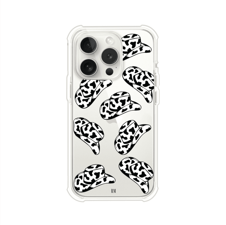 Funda para iPhone con diseño de múltiples sombreros vaqueros en estampado blanco y negro tipo vaca. Estilo western minimalista con vibe country. Producto de Remark Mx.