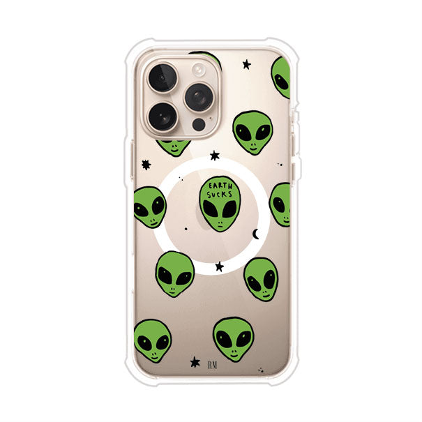 Funda para iPhone con diseño de alienígenas verdes y frase "Earth Sucks", fondo negro con detalles espaciales. Estilo divertido y rebelde. Producto de Remark MX