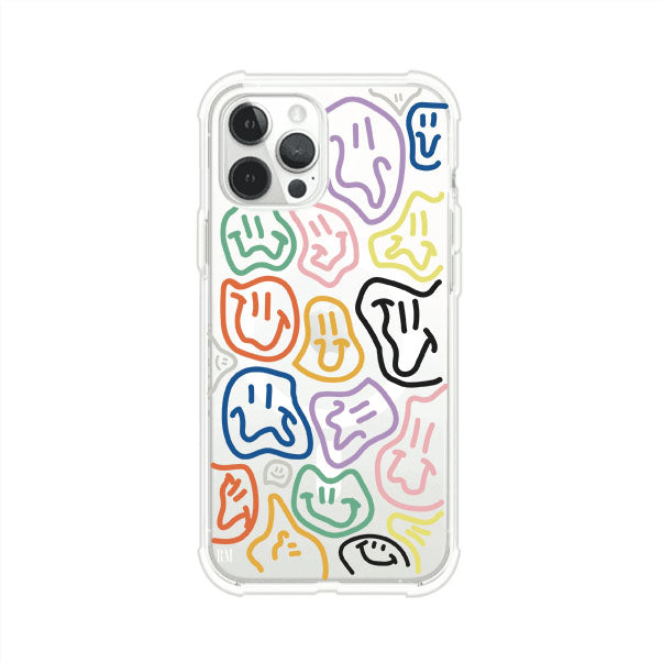 Funda para iPhone con diseño de caritas distorsionadas en colores neón sobre fondo negro. Estilo artístico, divertido y psicodélico. Diseño original de Remark MX