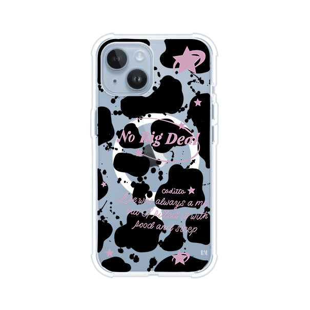Funda estilo vaca en blanco, negro y rosa con frase No Big Deal para iPhone. Diseño divertido y aesthetic. Producto de Remark Mx