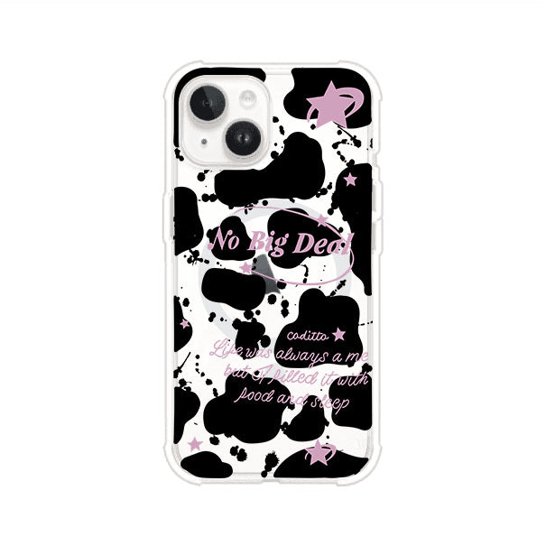 Funda estilo vaca en blanco, negro y rosa con frase No Big Deal para iPhone. Diseño divertido y aesthetic. Producto de Remark Mx