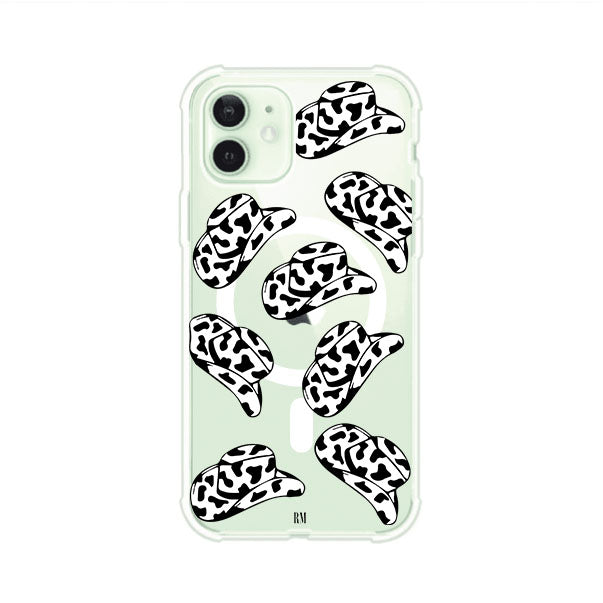 Funda para iPhone con diseño de múltiples sombreros vaqueros en estampado blanco y negro tipo vaca. Estilo western minimalista con vibe country. Producto de Remark Mx.