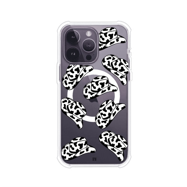 Funda para iPhone con diseño de múltiples sombreros vaqueros en estampado blanco y negro tipo vaca. Estilo western minimalista con vibe country. Producto de Remark Mx.