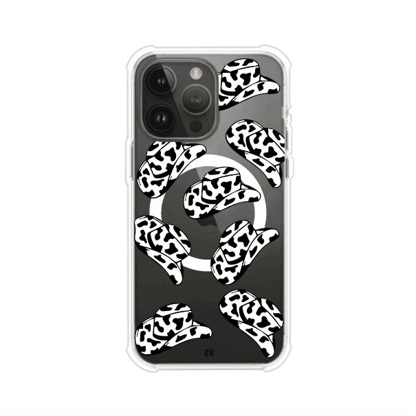Funda para iPhone con diseño de múltiples sombreros vaqueros en estampado blanco y negro tipo vaca. Estilo western minimalista con vibe country. Producto de Remark Mx.