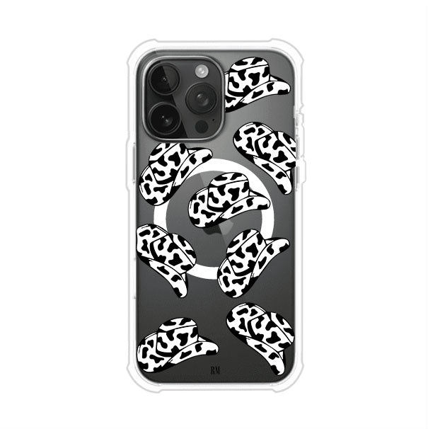 Funda para iPhone con diseño de múltiples sombreros vaqueros en estampado blanco y negro tipo vaca. Estilo western minimalista con vibe country. Producto de Remark Mx.