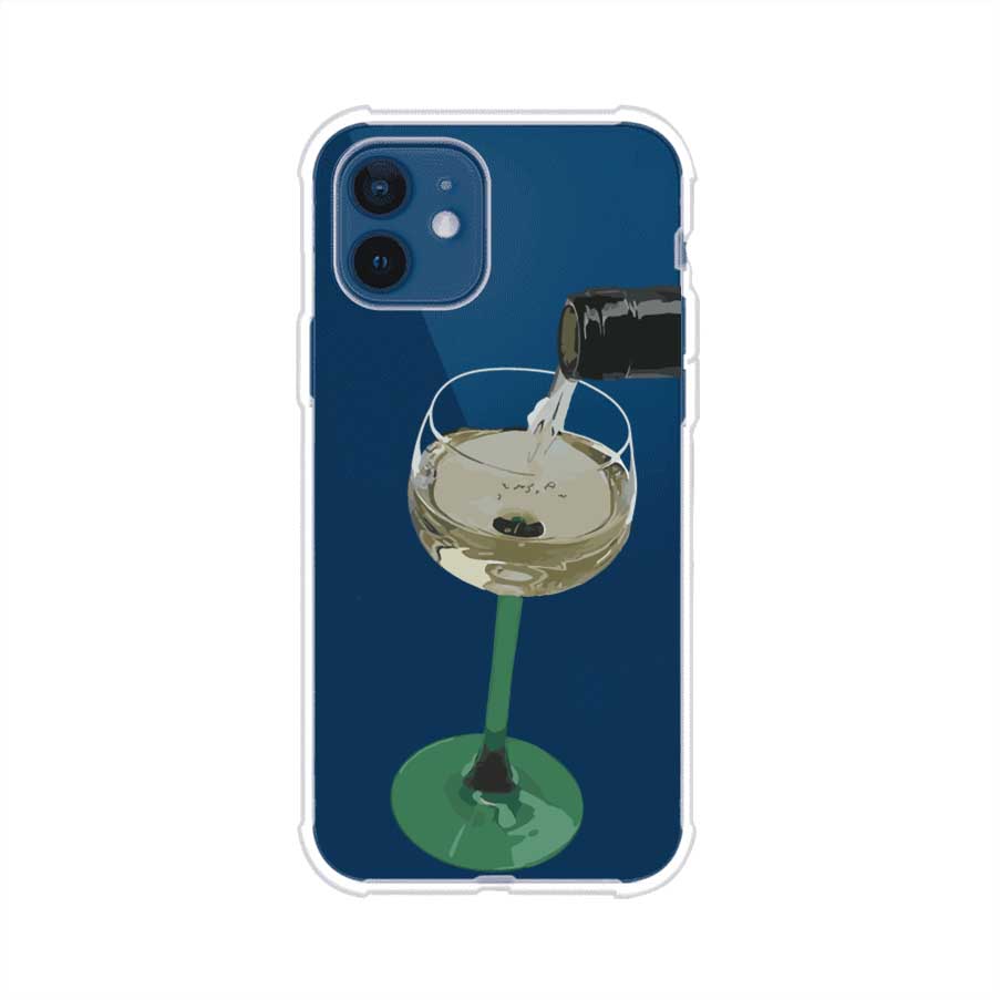 Funda personalizada para iPhone con ilustración de un dirty martini siendo servido en una copa. Diseño elegante y moderno para amantes de los cócteles. Producto de Remark MX