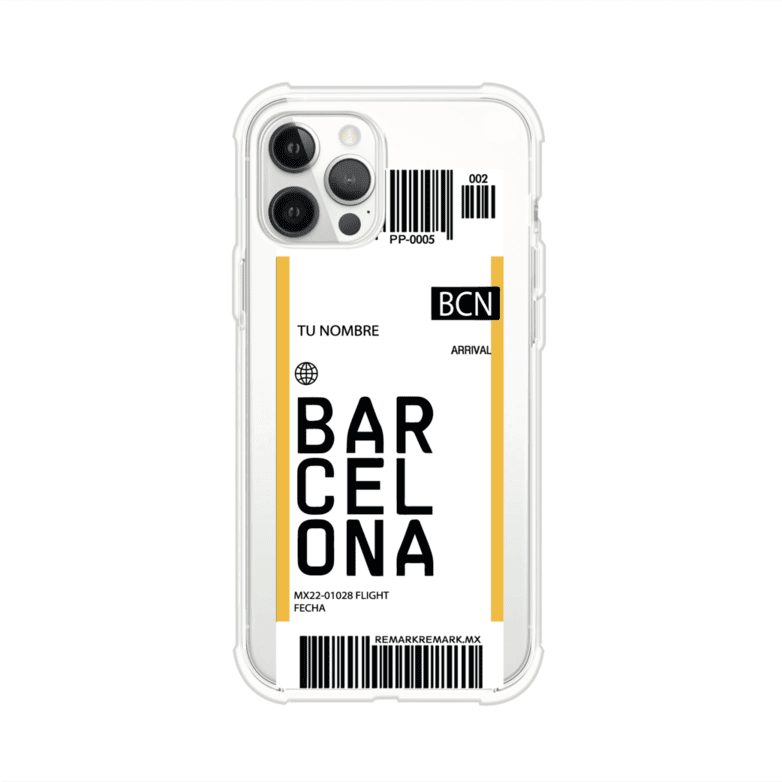 Funda personalizada estilo pase de abordar con diseño de Barcelona y código BCN, personalizable con nombre y datos de vuelo; producto de Remark MX para iPhone