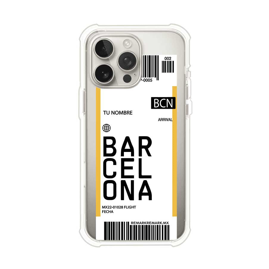 Funda personalizada estilo pase de abordar con diseño de Barcelona y código BCN, personalizable con nombre y datos de vuelo; producto de Remark MX para iPhone