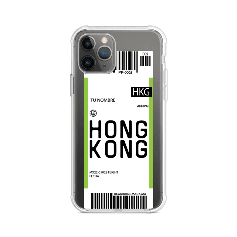 Funda personalizada estilo pase de abordar con diseño de Hong Kong y código HKG, personalizable con nombre y datos de vuelo; producto de Remark MX para iPhone