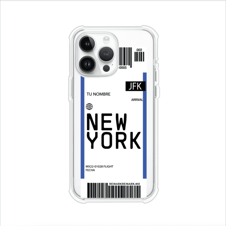 Funda personalizada estilo pase de abordar con diseño de Nueva York y código JFK, personalizable con nombre y datos de vuelo; producto de Remark MX para iPhone