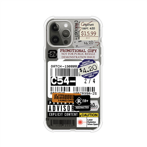 Funda para iPhone con diseño urbano tipo collage de tickets, códigos de barras y etiquetas de advertencia. Ideal para quienes buscan un estilo alternativo y original. Diseño exclusivo de Remark MX