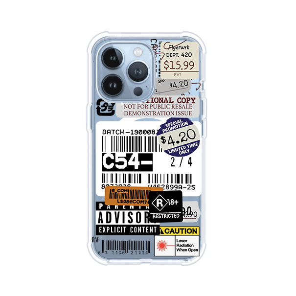 Funda para iPhone con diseño urbano tipo collage de tickets, códigos de barras y etiquetas de advertencia. Ideal para quienes buscan un estilo alternativo y original. Diseño exclusivo de Remark MX