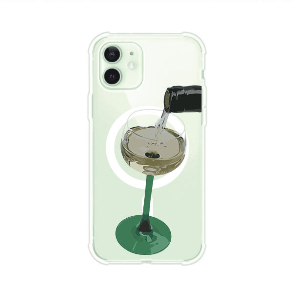 Funda personalizada para iPhone con ilustración de un dirty martini siendo servido en una copa. Diseño elegante y moderno para amantes de los cócteles. Producto de Remark MX