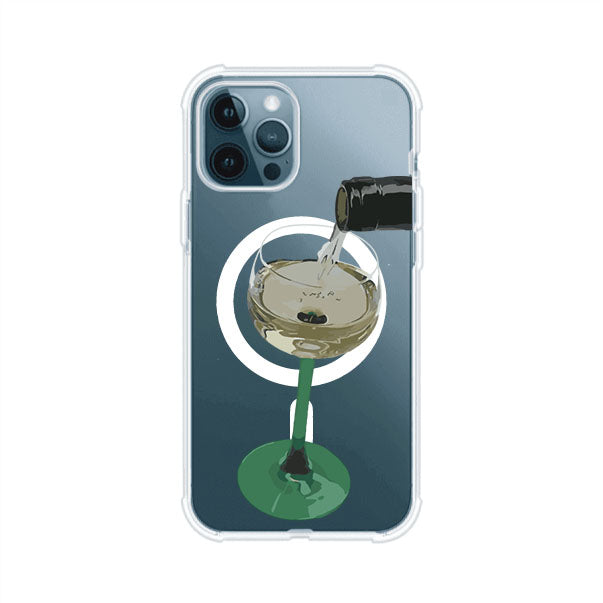 Funda personalizada para iPhone con ilustración de un dirty martini siendo servido en una copa. Diseño elegante y moderno para amantes de los cócteles. Producto de Remark MX