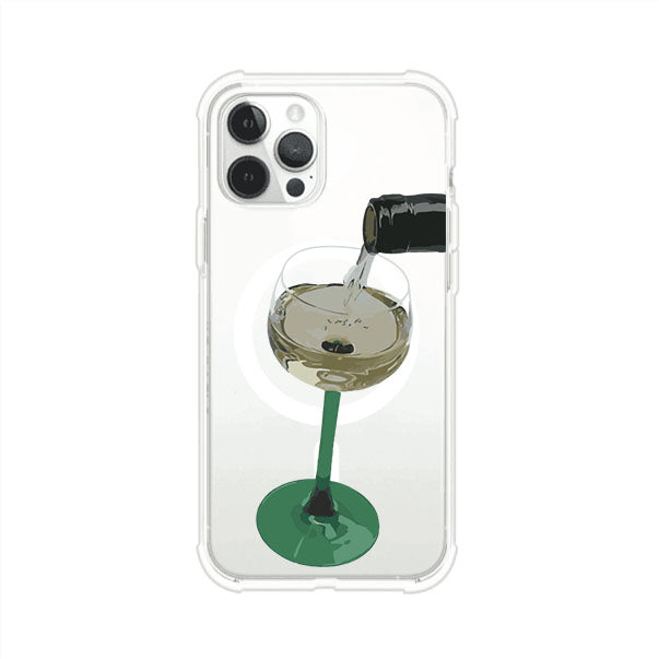Funda personalizada para iPhone con ilustración de un dirty martini siendo servido en una copa. Diseño elegante y moderno para amantes de los cócteles. Producto de Remark MX