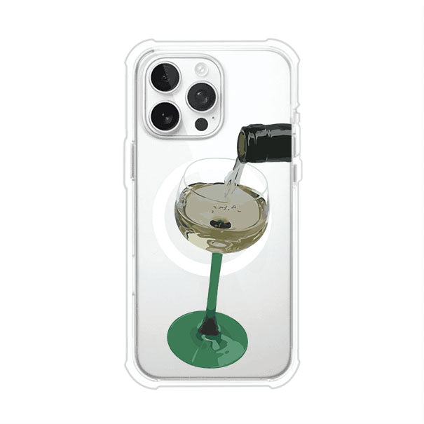 Funda personalizada para iPhone con ilustración de un dirty martini siendo servido en una copa. Diseño elegante y moderno para amantes de los cócteles. Producto de Remark MX
