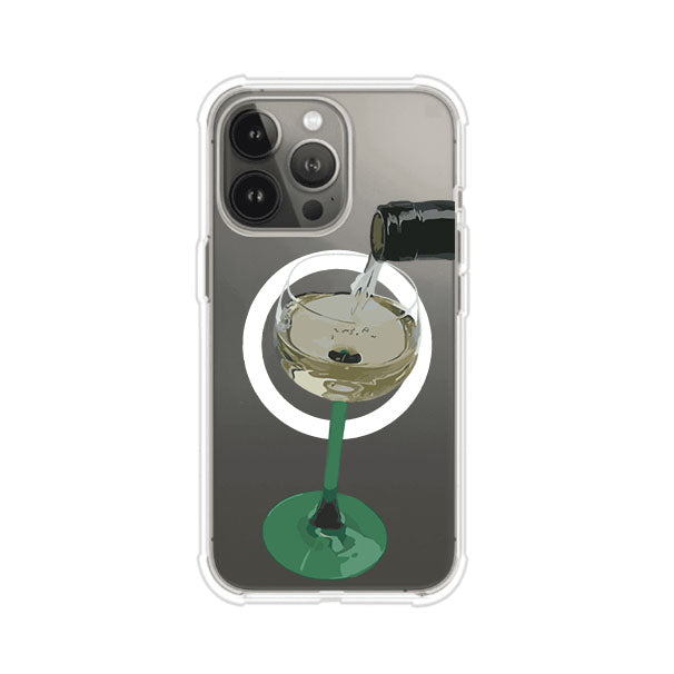 Funda personalizada para iPhone con ilustración de un dirty martini siendo servido en una copa. Diseño elegante y moderno para amantes de los cócteles. Producto de Remark MX