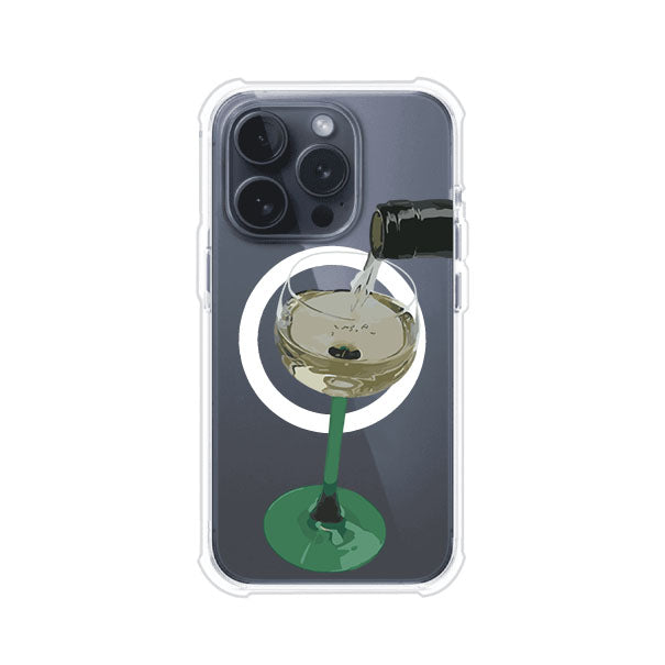 Funda personalizada para iPhone con ilustración de un dirty martini siendo servido en una copa. Diseño elegante y moderno para amantes de los cócteles. Producto de Remark MX