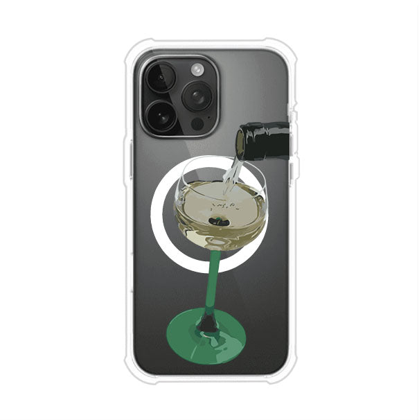 Funda personalizada para iPhone con ilustración de un dirty martini siendo servido en una copa. Diseño elegante y moderno para amantes de los cócteles. Producto de Remark MX