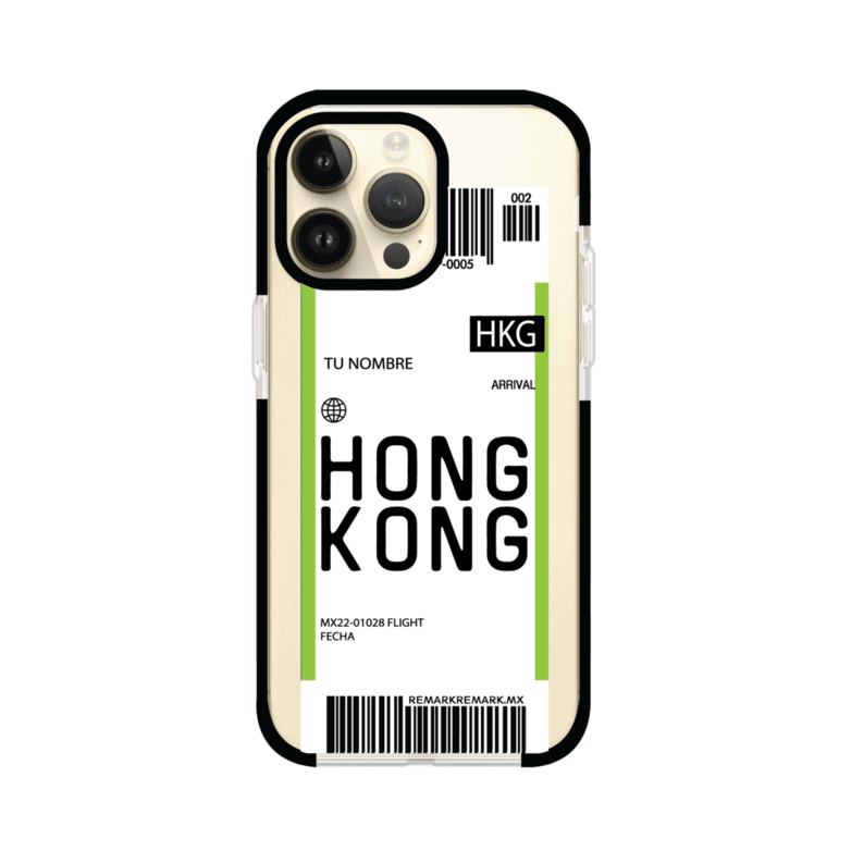 Funda personalizada estilo pase de abordar con diseño de Hong Kong y código HKG, personalizable con nombre y datos de vuelo; producto de Remark MX para iPhone