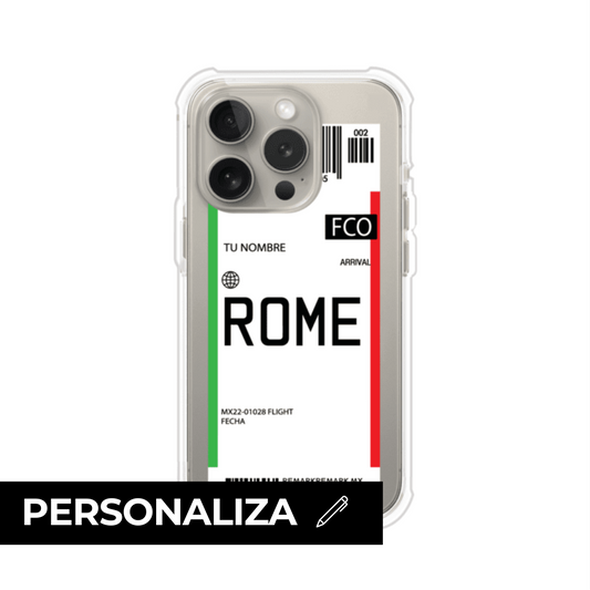 Funda personalizada estilo pase de abordar con diseño de Roma y código FCO, personalizable con nombre y datos de vuelo; producto de Remark MX para iPhone
