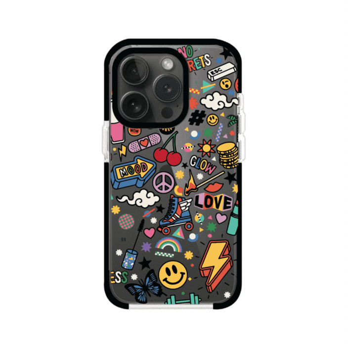 Funda personalizada para iPhone con diseño de stickers coloridos estilo pop art, con mensajes como 'Love', 'Glow', 'Mood' y 'No Regrets', ideal para vibes positivas; producto de Remark MX