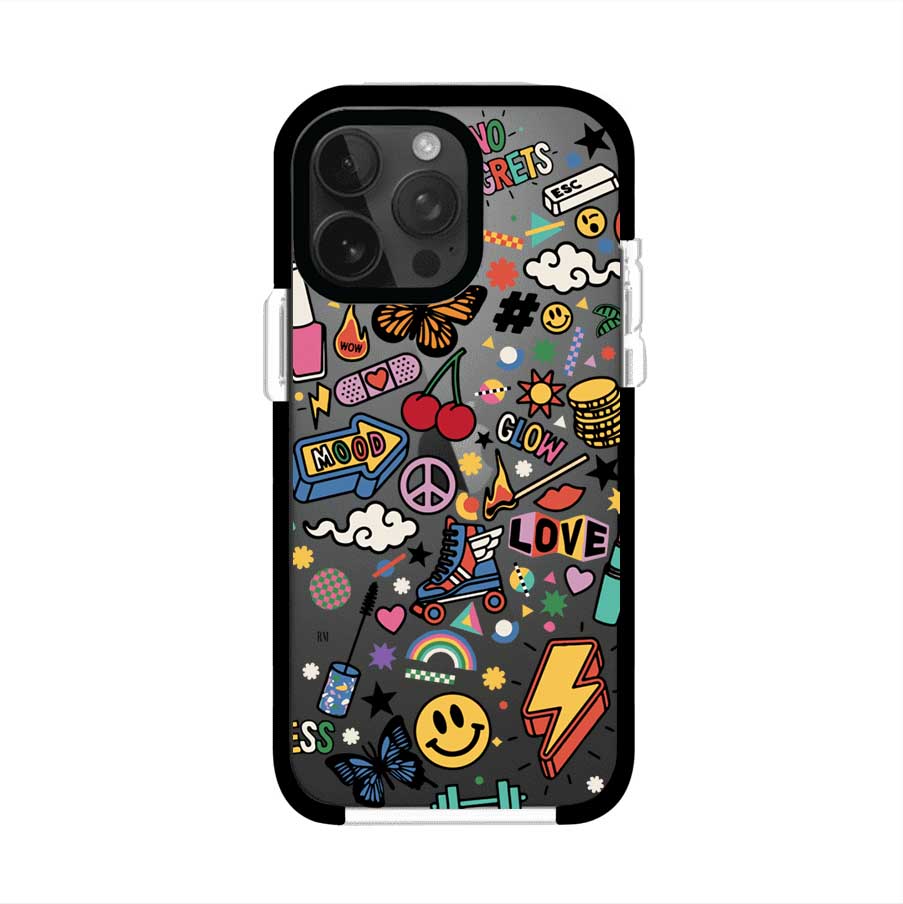 Funda personalizada para iPhone con diseño de stickers coloridos estilo pop art, con mensajes como 'Love', 'Glow', 'Mood' y 'No Regrets', ideal para vibes positivas; producto de Remark MX