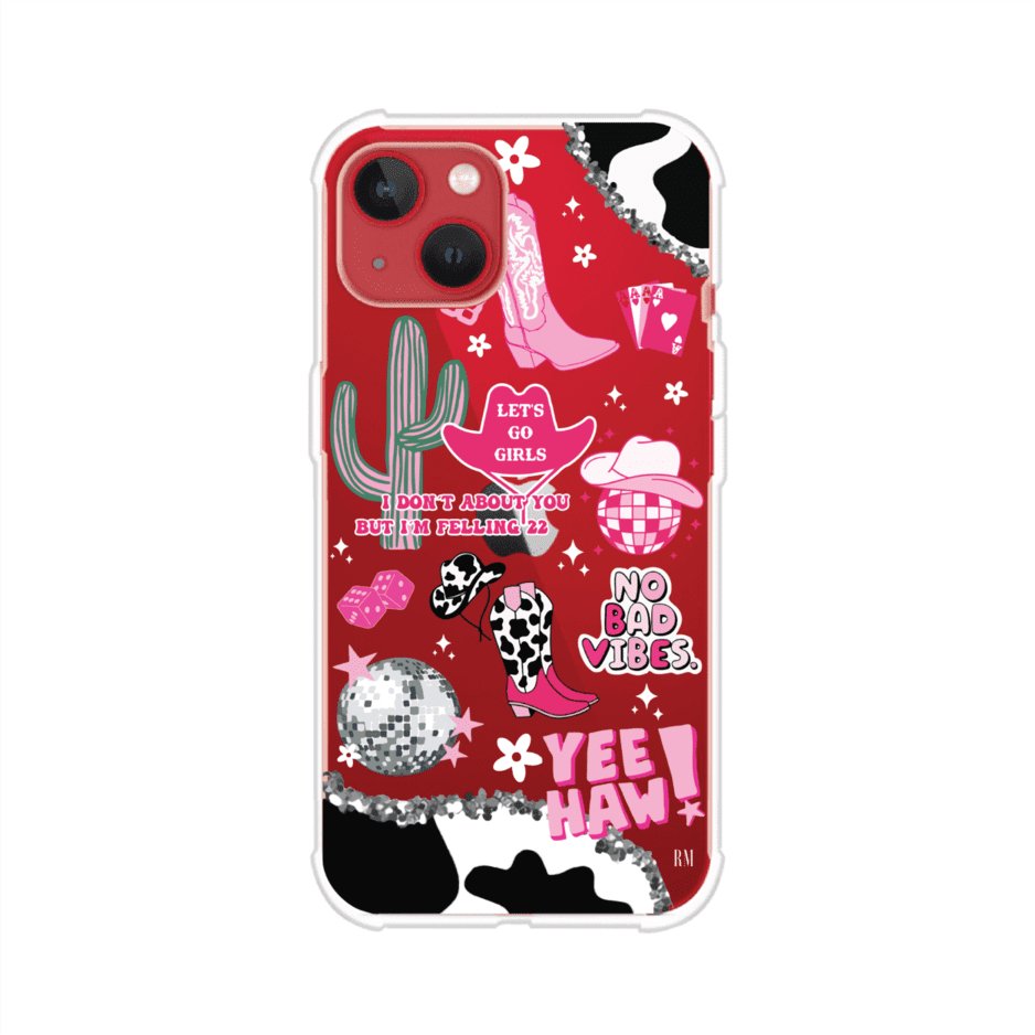 Funda para iPhone con diseño de temática vaquera en tonos rosa y negro, incluye botas, sombrero, cactus, disco ball y frases como "Let’s go girls" y "Yee Haw!". Estilo girly y divertido. Producto de Remark Mx