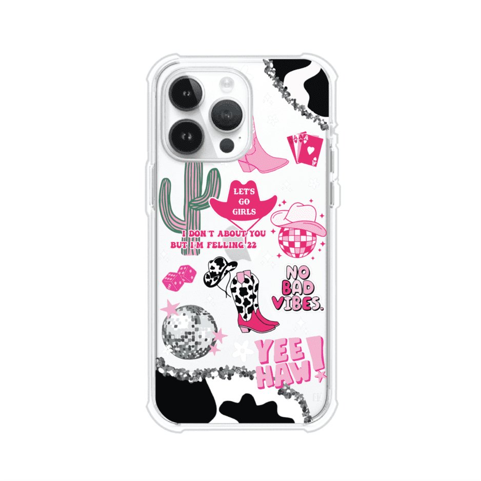Funda para iPhone con diseño de temática vaquera en tonos rosa y negro, incluye botas, sombrero, cactus, disco ball y frases como "Let’s go girls" y "Yee Haw!". Estilo girly y divertido. Producto de Remark Mx