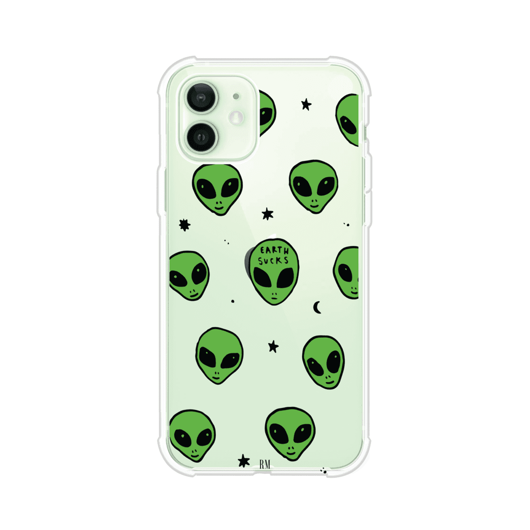 Funda para iPhone con diseño de alienígenas verdes y frase "Earth Sucks", fondo negro con detalles espaciales. Estilo divertido y rebelde. Producto de Remark MX