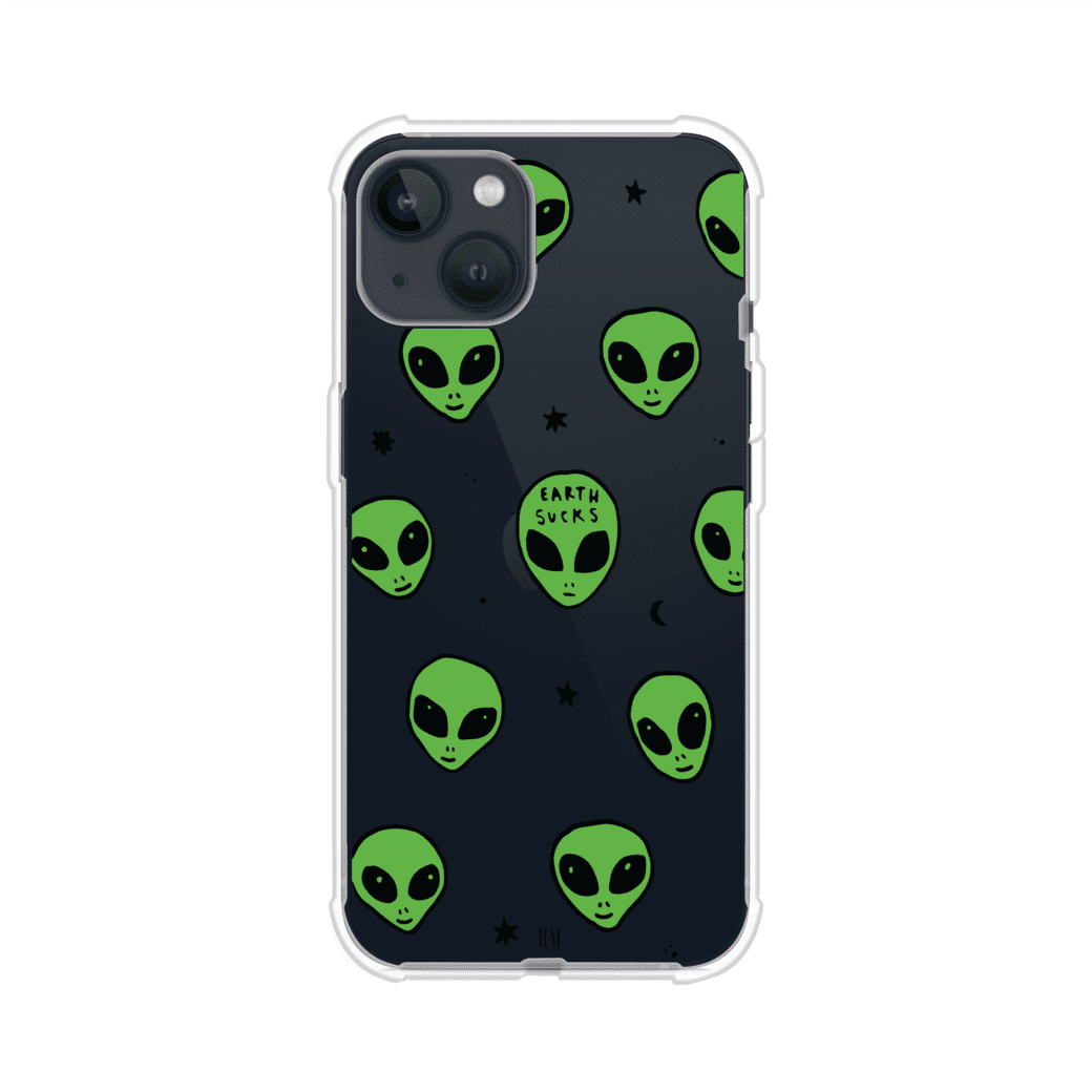 Funda para iPhone con diseño de alienígenas verdes y frase "Earth Sucks", fondo negro con detalles espaciales. Estilo divertido y rebelde. Producto de Remark MX