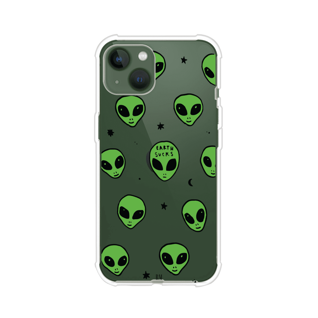 Funda para iPhone con diseño de alienígenas verdes y frase "Earth Sucks", fondo negro con detalles espaciales. Estilo divertido y rebelde. Producto de Remark MX