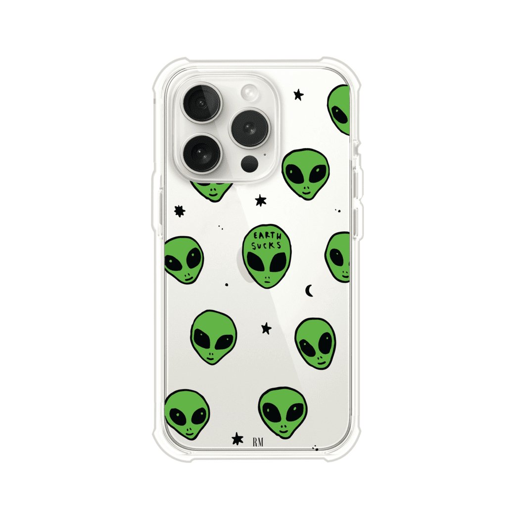 Funda para iPhone con diseño de alienígenas verdes y frase "Earth Sucks", fondo negro con detalles espaciales. Estilo divertido y rebelde. Producto de Remark MX