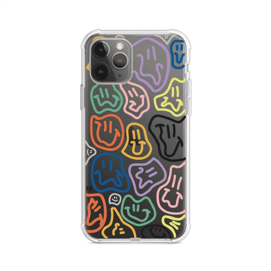 Funda para iPhone con diseño de caritas distorsionadas en colores neón sobre fondo negro. Estilo artístico, divertido y psicodélico. Diseño original de Remark MX