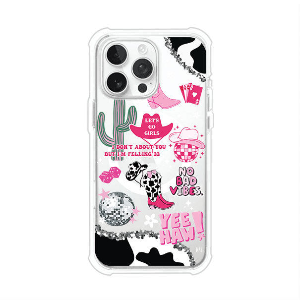 Funda para iPhone con diseño de temática vaquera en tonos rosa y negro, incluye botas, sombrero, cactus, disco ball y frases como "Let’s go girls" y "Yee Haw!". Estilo girly y divertido. Producto de Remark Mx