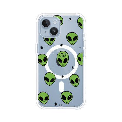 Funda para iPhone con diseño de alienígenas verdes y frase "Earth Sucks", fondo negro con detalles espaciales. Estilo divertido y rebelde. Producto de Remark MX
