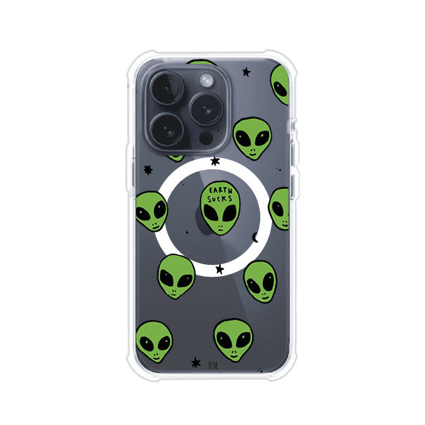 Funda para iPhone con diseño de alienígenas verdes y frase "Earth Sucks", fondo negro con detalles espaciales. Estilo divertido y rebelde. Producto de Remark MX