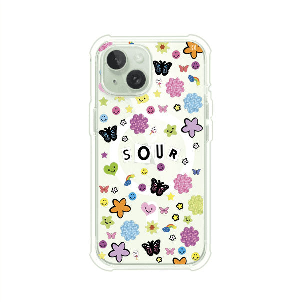 Funda para iPhone inspirada en el álbum Sour de Olivia Rodrigo. Diseño con stickers de mariposas, caritas felices, flores y estrellas. Estilo aesthetic, juvenil y divertido. Producto de Remark Mx