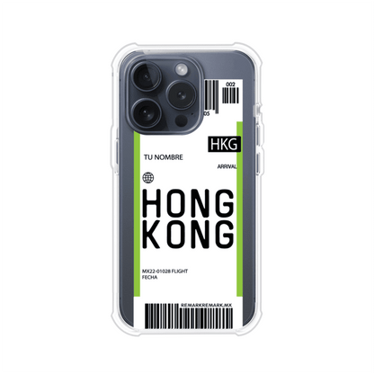 Funda personalizada estilo pase de abordar con diseño de Hong Kong y código HKG, personalizable con nombre y datos de vuelo; producto de Remark MX para iPhone