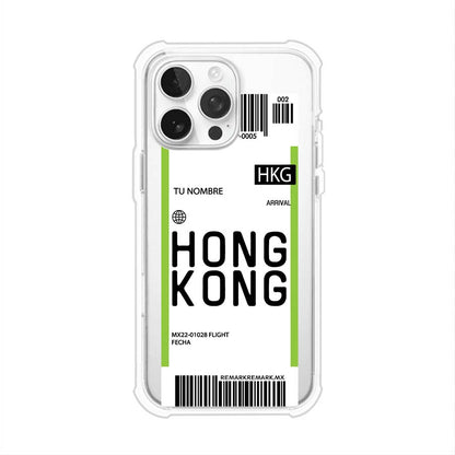 Funda personalizada estilo pase de abordar con diseño de Hong Kong y código HKG, personalizable con nombre y datos de vuelo; producto de Remark MX para iPhone